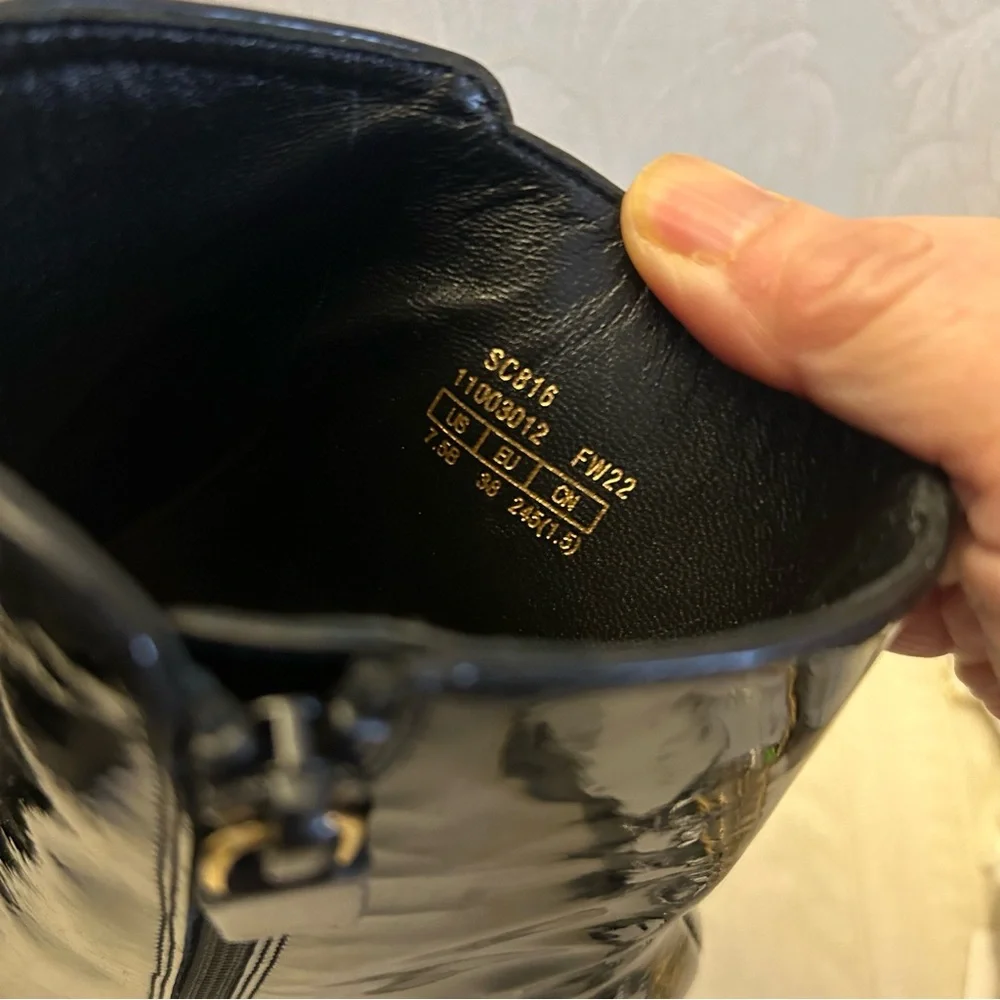 Stuart Weitzman lucite 100 patent leather ankle boots clear wedge heel